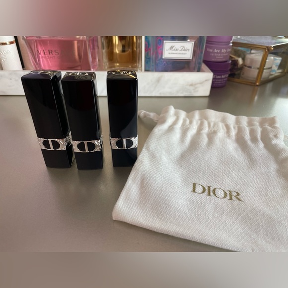 Dior lipsticks and drawstring bag - Picture 3 of 12
